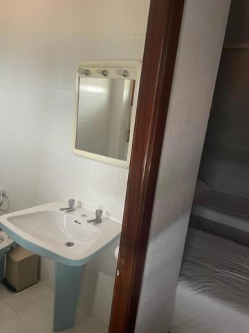 Albergue Hostal Sao Telmo Туй Екстер'єр фото