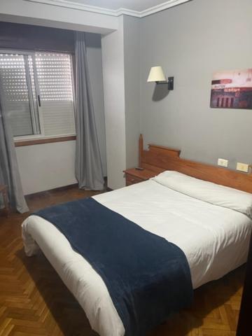 Albergue Hostal Sao Telmo Туй Екстер'єр фото